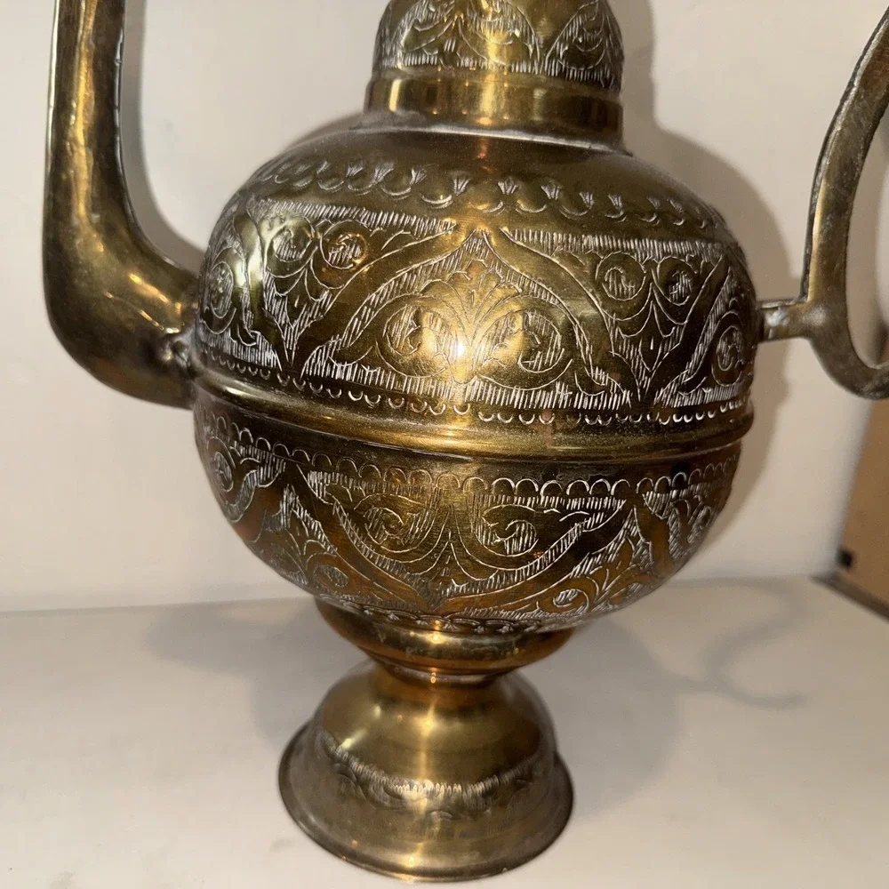VTG LARGE HEAVY Brass Etched Aftaba Pot Ewer Pitcher 22